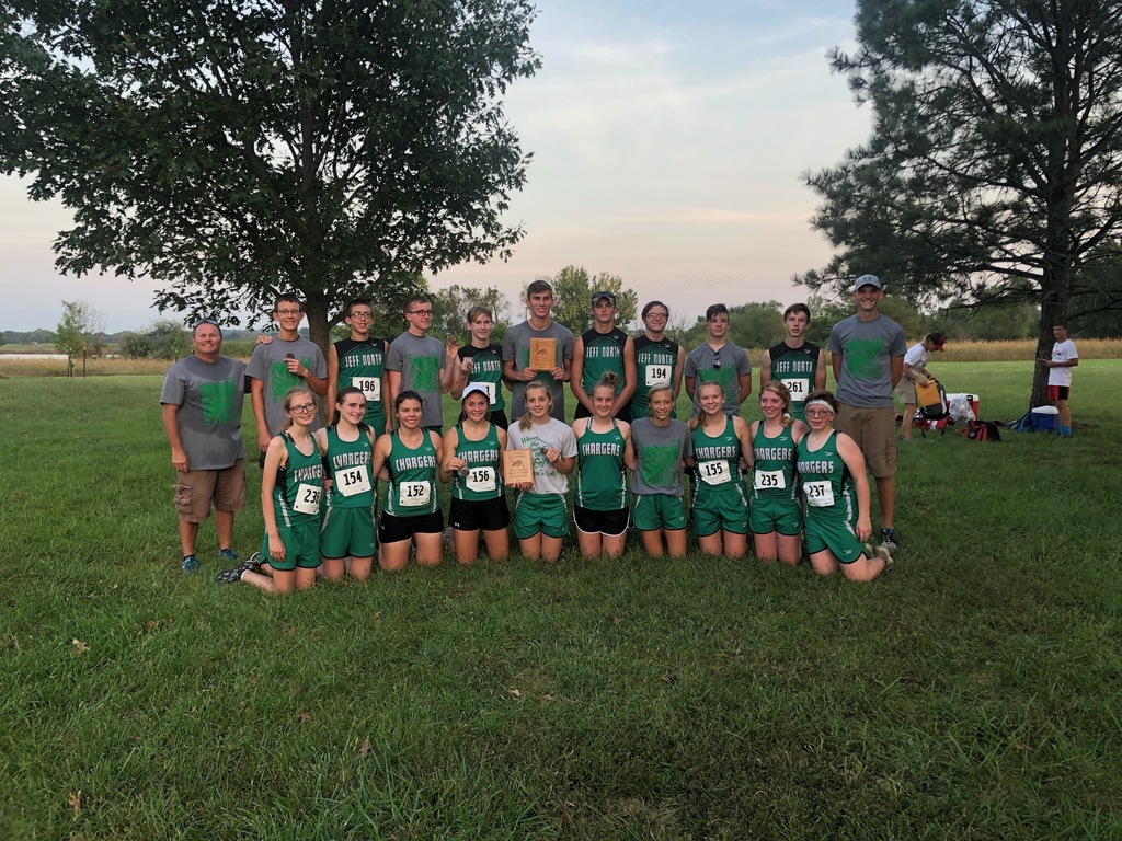 JCN Cross Country teams placed 1st at the Lyndon Invitational.